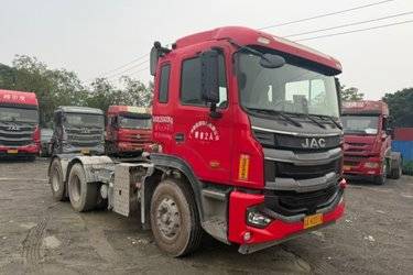 二手江淮 格尔发A5WⅢ重卡 460马力 6X4 牵引车(国六) 双驱 玉柴二手牵引车 黄牌图片