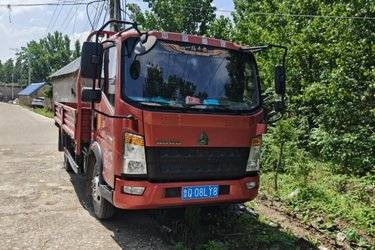 二手中国重汽HOWO 悍将 110马力 舞台车(国五) 单桥 潍柴二手载货车