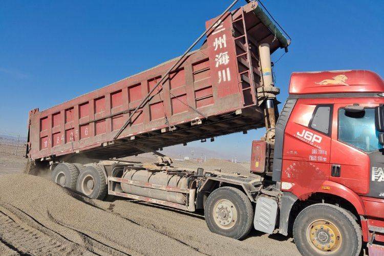 二手一汽解放 460马力 自卸车