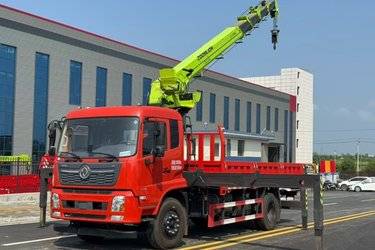二手随车吊 东风商用车 东风天锦 230 6 4X2