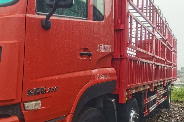 二手东风商用车 350马力 载货车