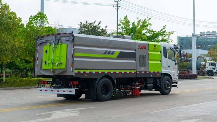 二手东风商用车 230马力 专用车