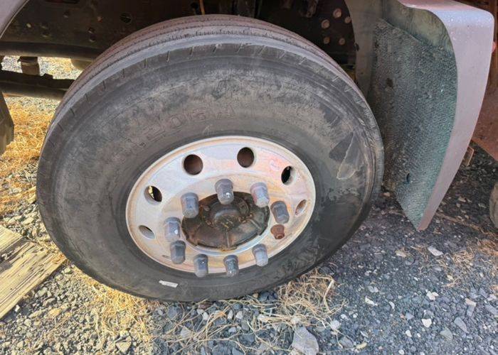 二手东风商用车 450马力 载货车