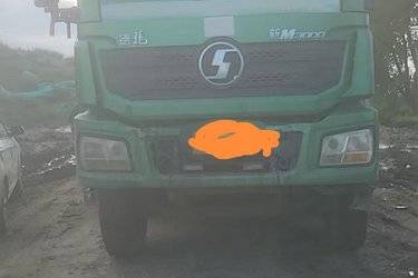 二手陕汽重卡 德龙新M3000 350马力 8X4 6.5米自卸车(国五) 前四后八 潍柴二手自卸车 黄牌图片