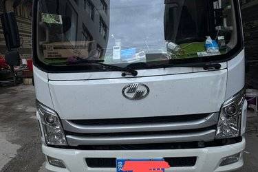 二手跃进 超越C500-33 156马力 4.17米单排厢式轻卡(国五) 单桥 云内动力二手载货车 蓝牌图片