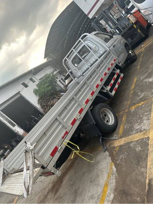 东风小康 105马力 载货车