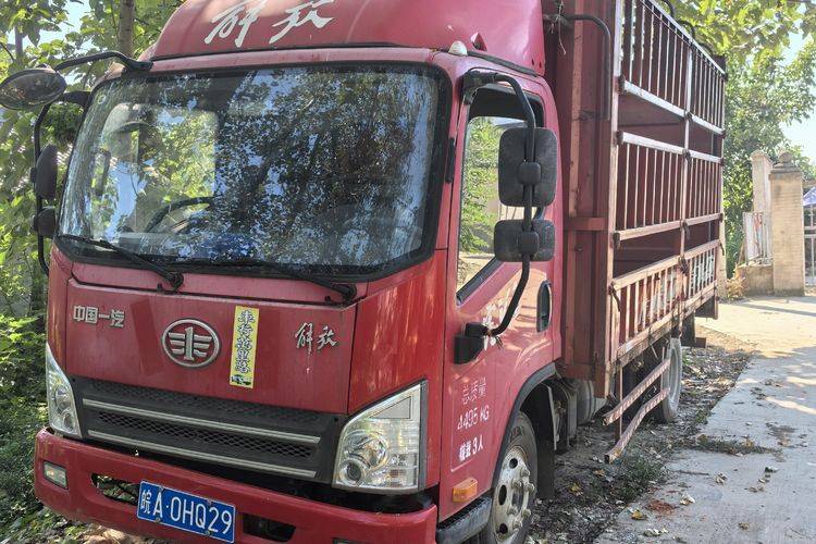 二手一汽解放轻卡 110马力 载货车