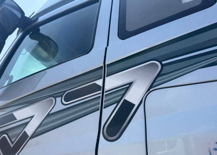二手一汽解放 460马力 载货车