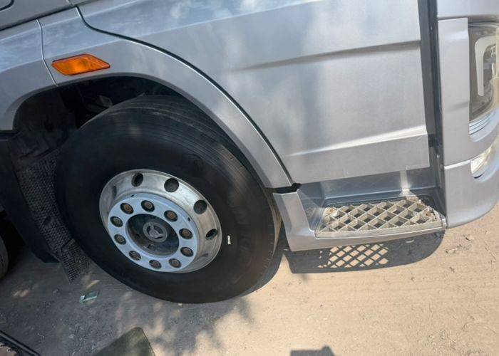 二手一汽解放 460马力 载货车
