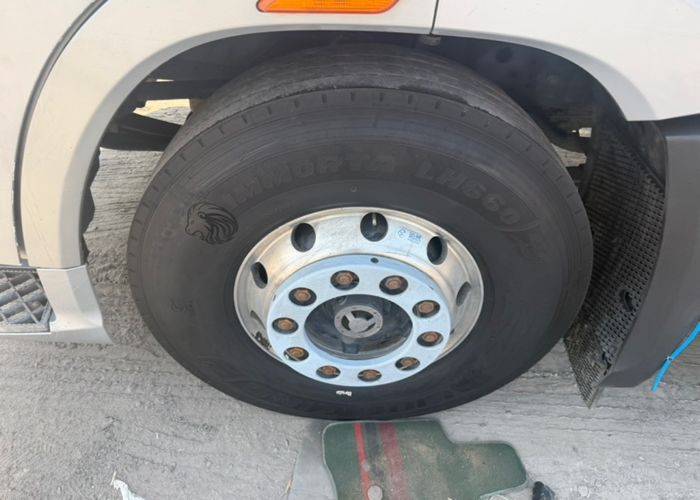 二手一汽解放 460马力 载货车