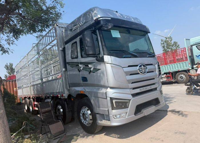 二手一汽解放 460马力 载货车
