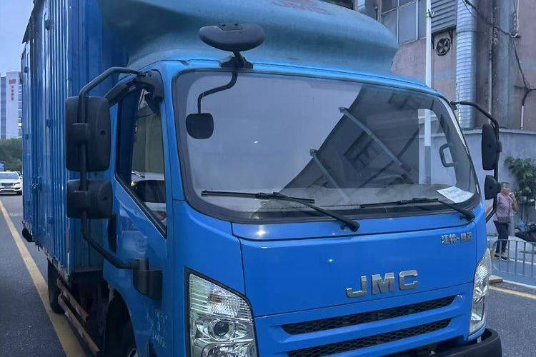 二手江铃汽车 116马力 载货车