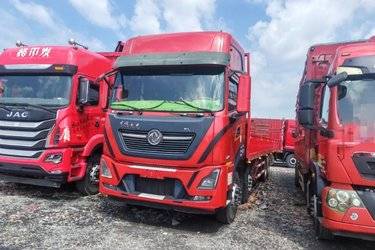 二手东风商用车 天龙KL重卡 465马力 8X4 9.6米厢式载货车(国五) 前四后八 雷诺二手载货车 黄牌