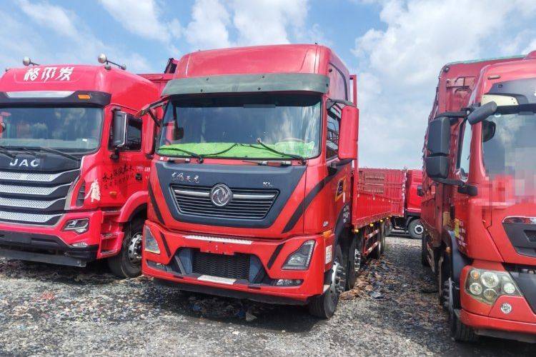 二手东风商用车 465马力 载货车