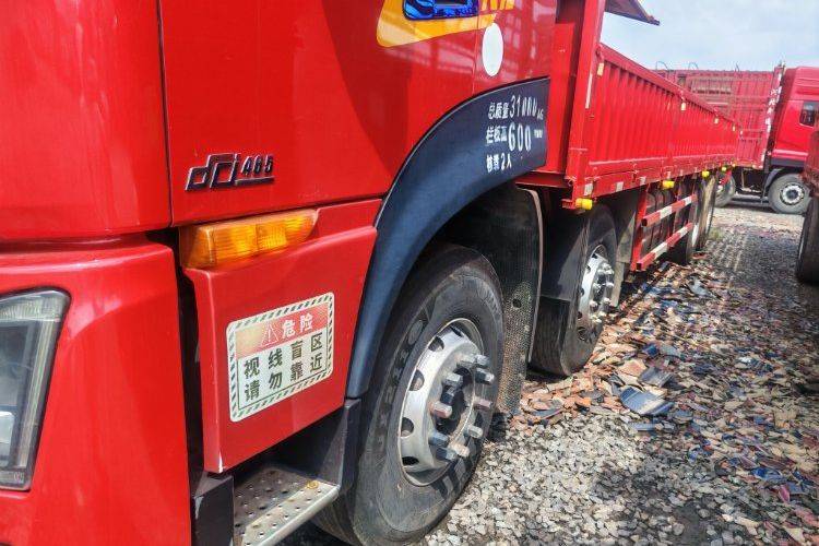 二手东风商用车 465马力 载货车