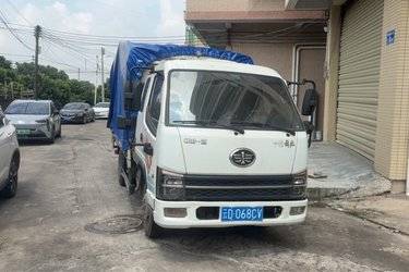 二手一汽红塔 解放霸铃3系V6 115马力 3.265米排半仓栅式轻卡(国六) 单桥 云内动力二手载货车 蓝牌图片
