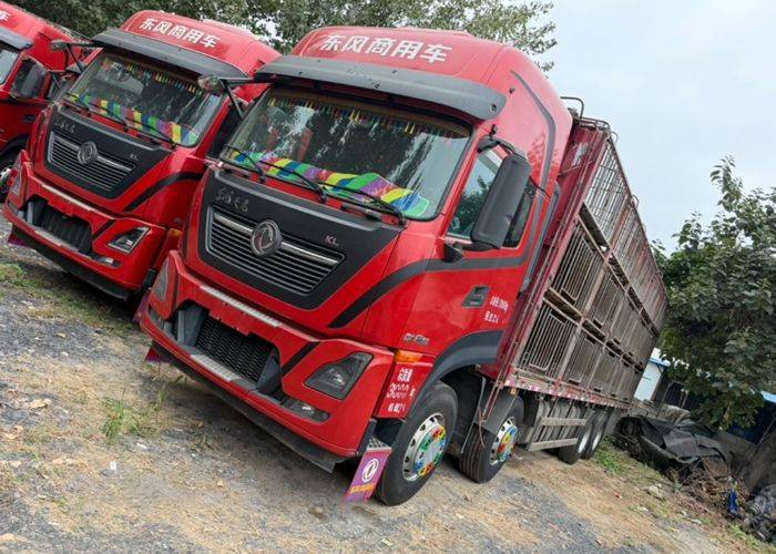 二手东风商用车 465马力 载货车