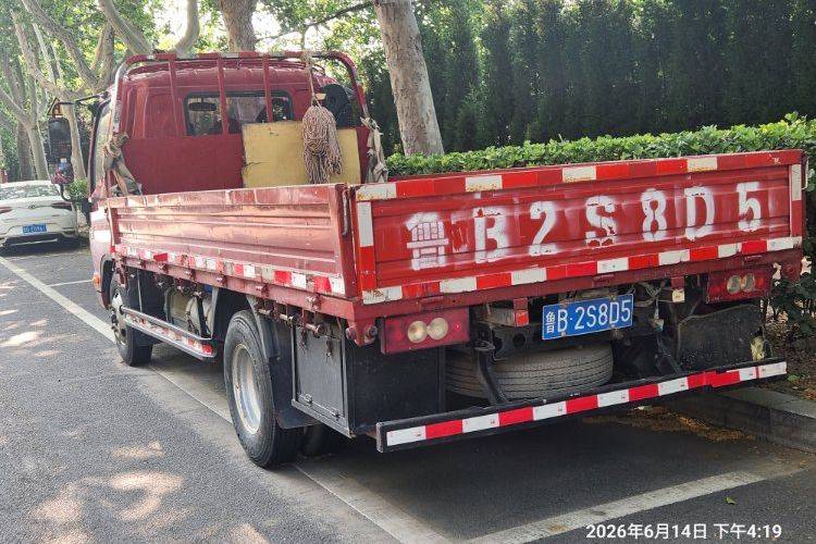 二手福田欧马可 141马力 载货车