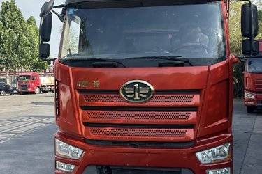 二手一汽解放 J6L中卡 220马力 4X2 6.75米仓栅式载货车(国五) 单桥 大柴二手载货车 黄牌图片
