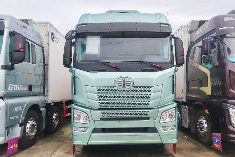 二手青岛解放 350马力 专用车