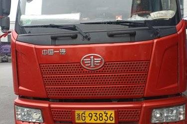 二手一汽解放 J6L中卡 质惠版 240马力 4X2 9.75米厢式载货车(国六) 单桥 锡柴二手载货车 黄牌图片