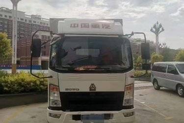 二手中国重汽HOWO 悍将 129马力 单排厢式轻卡(国五) 单桥 潍柴二手载货车图片