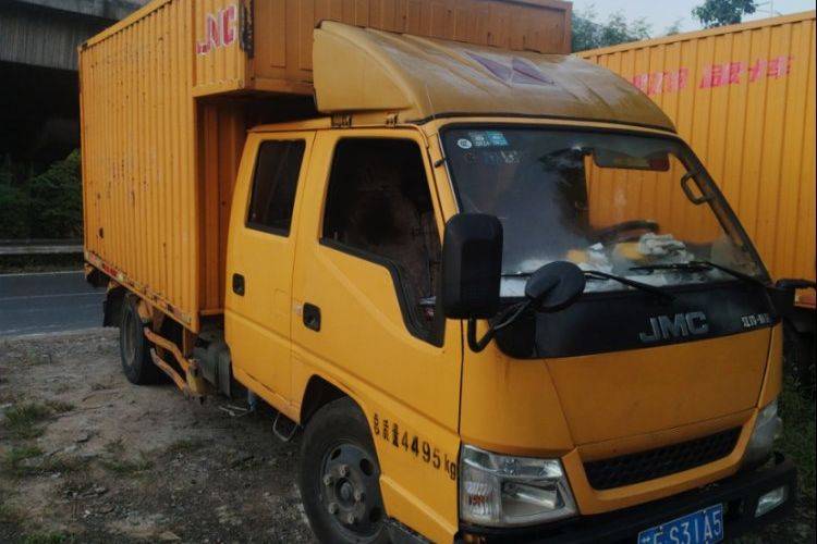二手江铃汽车 116马力 载货车