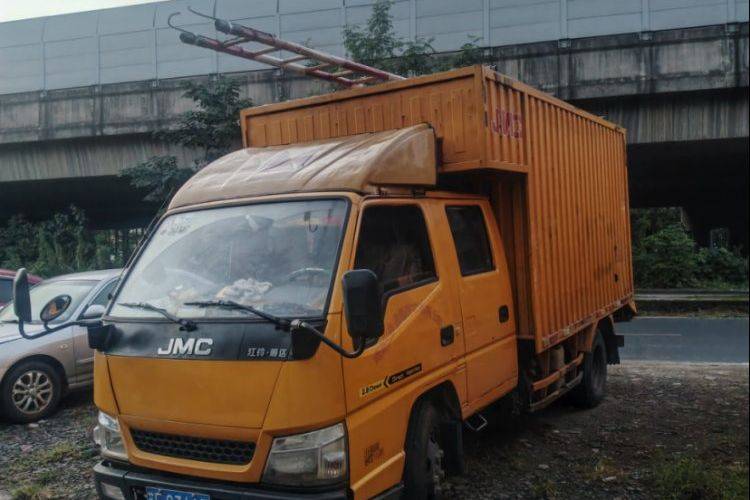 二手江铃汽车 116马力 载货车