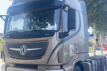 二手东风商用车 天龙旗舰KX 标准版 560马力 6X4牵引车(国五) 双驱 东风二手牵引车 黄牌