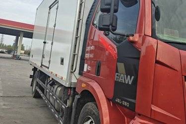 二手冷藏车 一汽解放 解放J6L 260 6.8 4X2