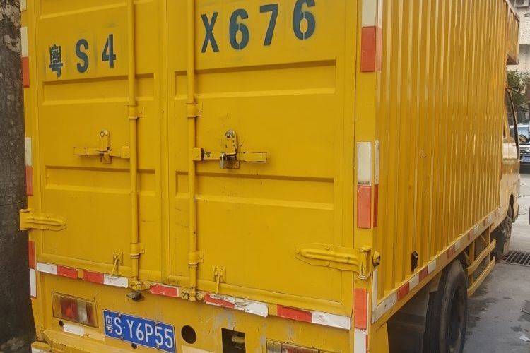 二手庆铃五十铃 98马力 载货车