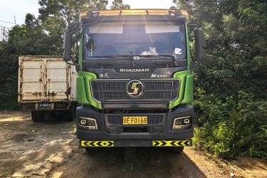 二手陕汽重卡 德龙M3000S 340马力 8X4 5.6米自卸车(国五) 前四后八 潍柴二手自卸车 黄牌图片