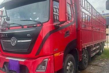 二手东风商用车 天龙KL重卡 465马力 8X4 9.4米仓栅式载货车(国五) 前四后八 东风康明斯二手载货车 黄牌图片