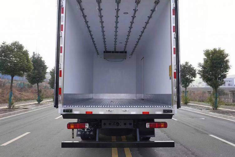 二手福田欧航 350马力 专用车