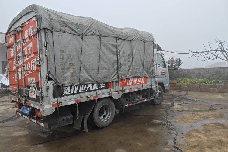 二手福田欧马可 122马力 载货车