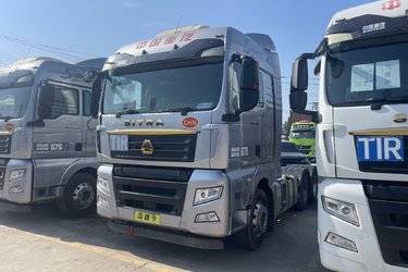 二手中国重汽 汕德卡SITRAK G7S重卡 610马力 6X4 AMT自动档牵引车(带液缓)(国六) 双驱 潍柴二手牵引车 黄牌