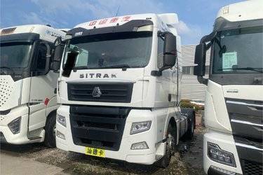 二手中国重汽 汕德卡SITRAK G7重卡 540马力 4X2 AMT自动挡牵引车(国六) 单桥 曼二手牵引车 黄牌
