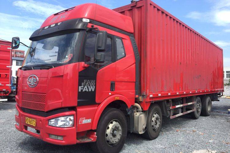 一汽解放 260马力马力 载货车