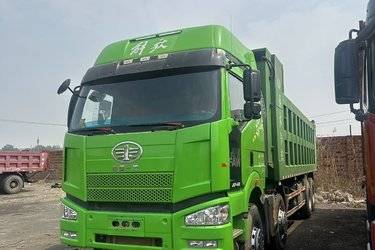 二手一汽解放 J6P重卡 460马力 8X4 8.2米自卸车(国五) 前四后八 锡柴二手自卸车 黄牌