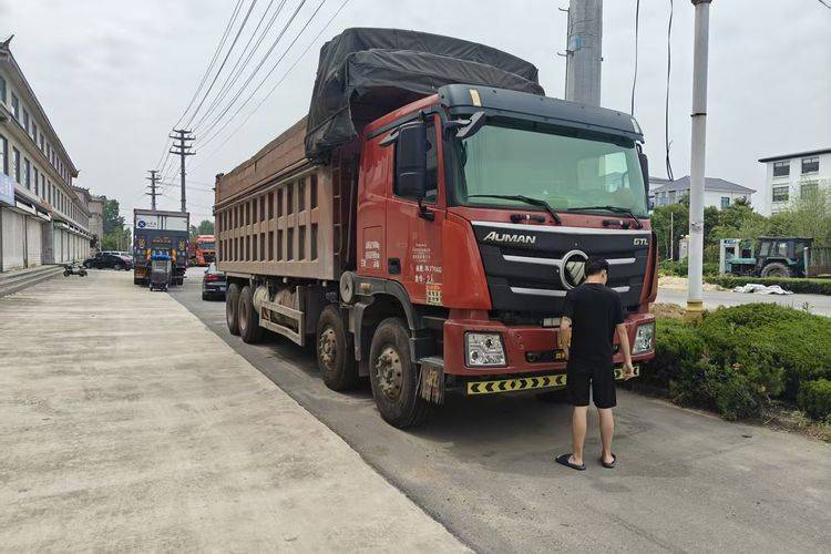 二手欧曼重卡(原福田欧曼) 430马力 自卸车