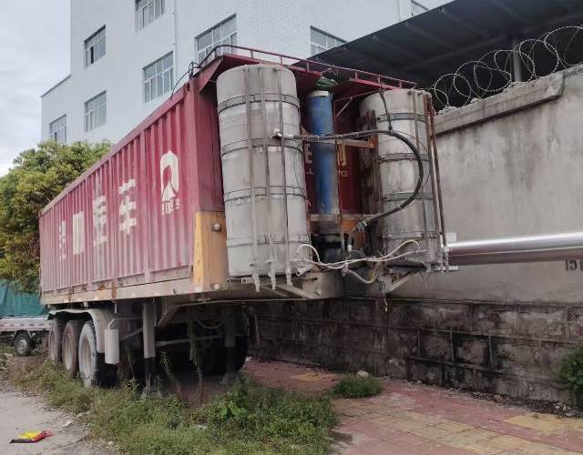 二手东风商用车 520马力 自卸车