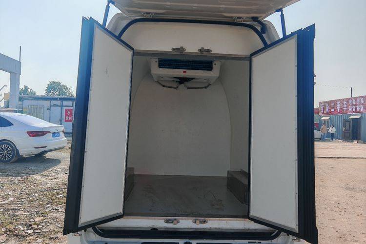 二手图雅诺轻客(原福田商务车) 160马力 专用车