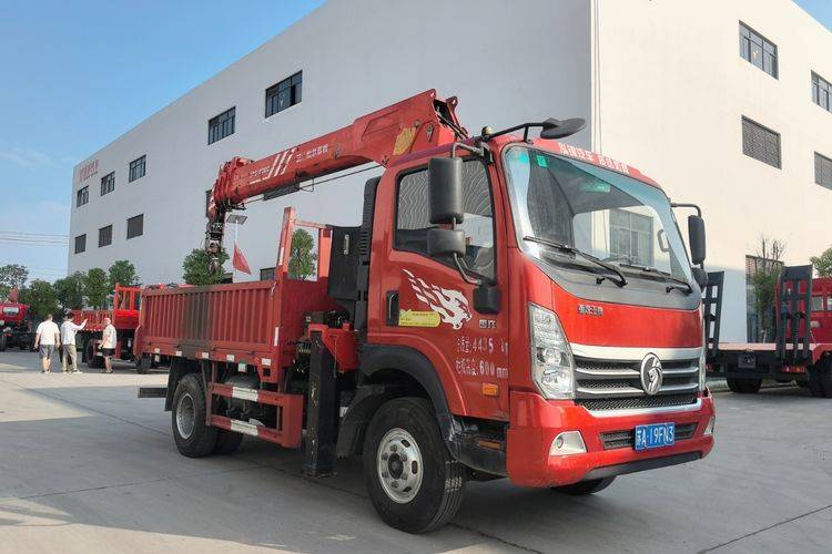二手中国重汽成都商用车 160马力 专用车
