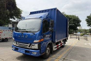 江淮 骏铃V5 129马力 4.15米单排厢式轻卡(国五) 单桥 安徽康明斯二手载货车 蓝牌