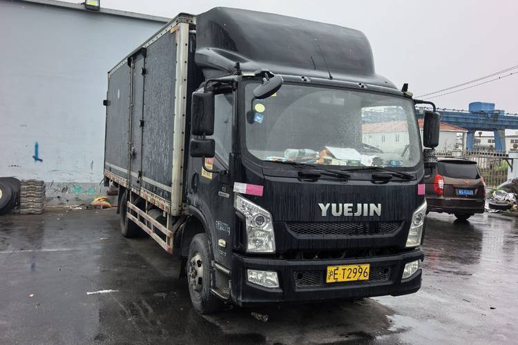 二手上汽轻卡(原上汽跃进) 140马力 载货车