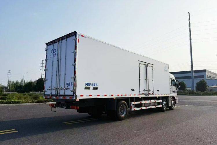 二手重汽汕德卡 350马力 专用车