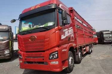 二手青岛解放 JH6重卡 领航版2.0 400马力 8X4 9.4米仓栅式载货车(法士特12挡)(国五) 前四后八 潍柴二手载货车 黄牌图片