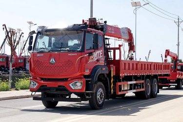 二手随车吊 重汽豪沃(HOWO) HOWO MATE 320 8.5 4X2图片
