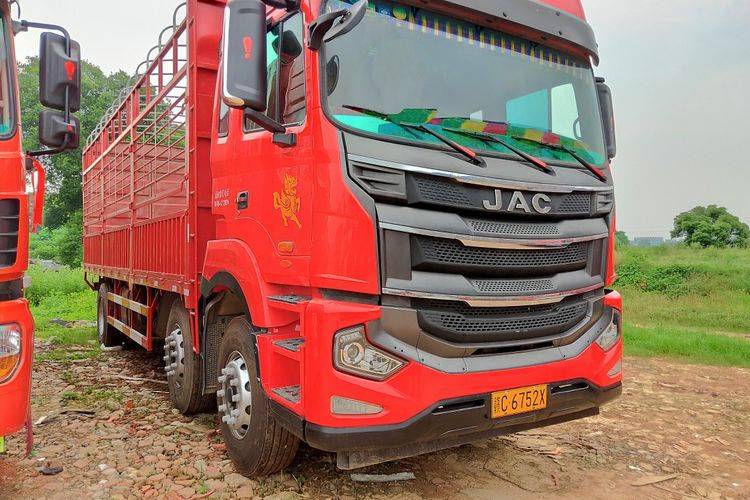 载货车江淮格尔发270马力