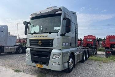 二手中国重汽 汕德卡SITRAK G7S重卡 680马力 6X4 AMT自动档牵引车(国六) 双驱 潍柴二手牵引车 黄牌